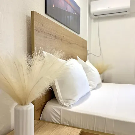 Petra Oliva * Dhërmi